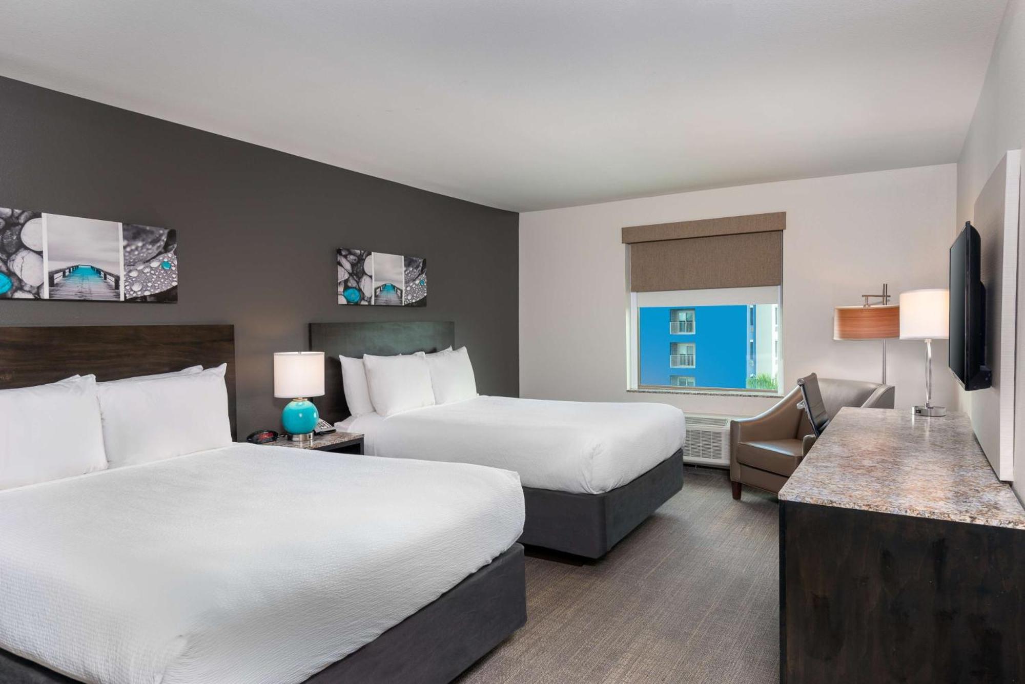 Magnolia Pointe; BW Signature Collection Fruitville Екстериор снимка